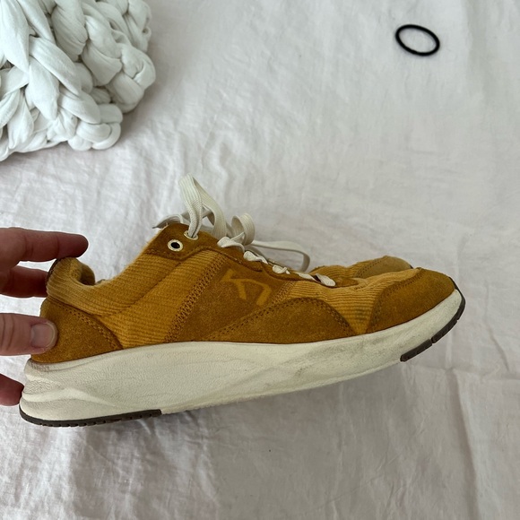 Kari Traa Mustard Yellow Cord Sneakers size 8 - Picture 3 of 5